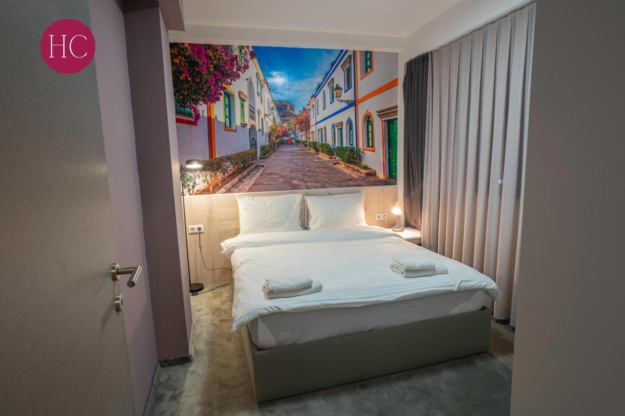 Central Hotel, Fitness And Spa Vinica Bagian luar foto