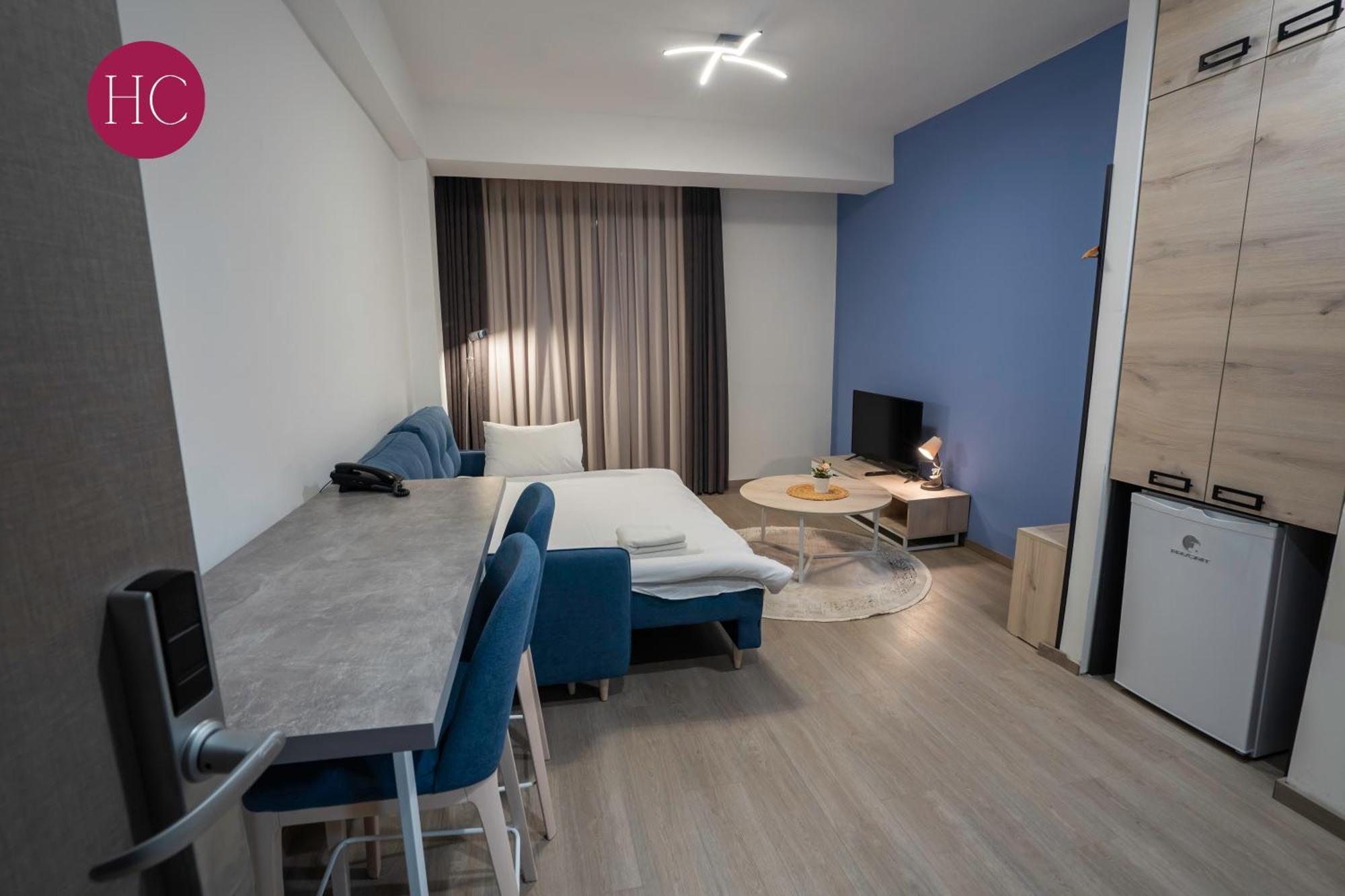 Central Hotel, Fitness And Spa Vinica Bagian luar foto
